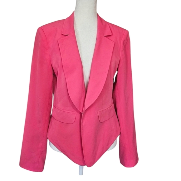 BISOU BISOU Hot pink single button closure blazer. Size Medium - Picture 1 of 11